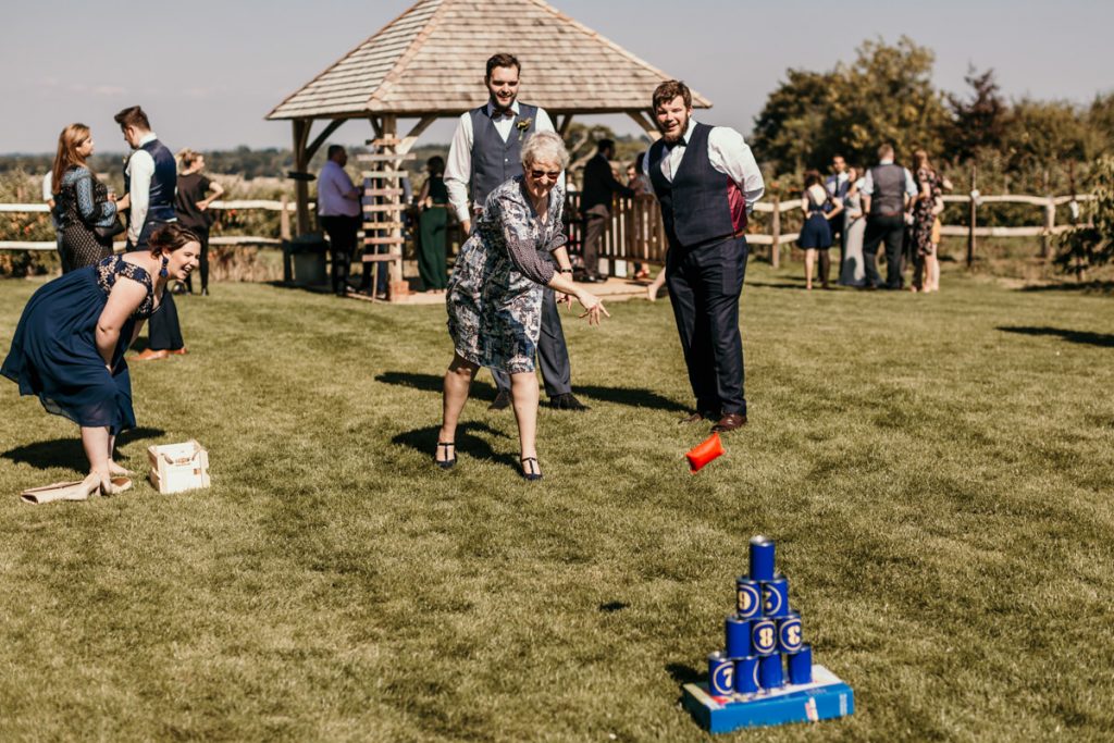wedding-cocktail-hour-games